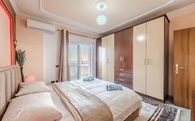 Full Sea View Center 2 Bedroom